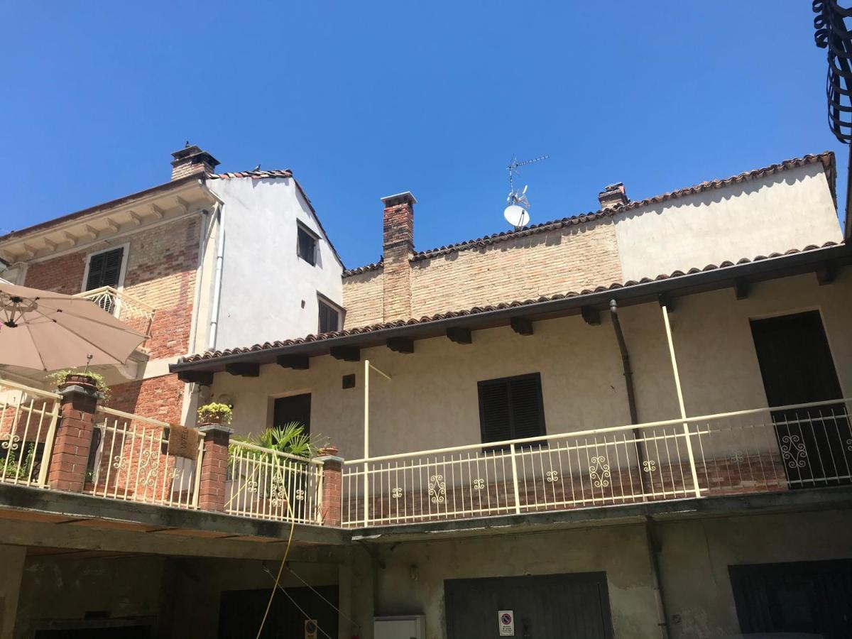 Dalle Sorelle Villa Moncalvo Exteriör bild