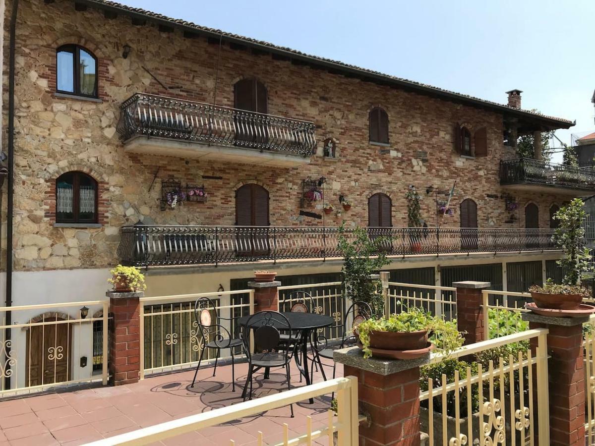 Dalle Sorelle Villa Moncalvo Exteriör bild